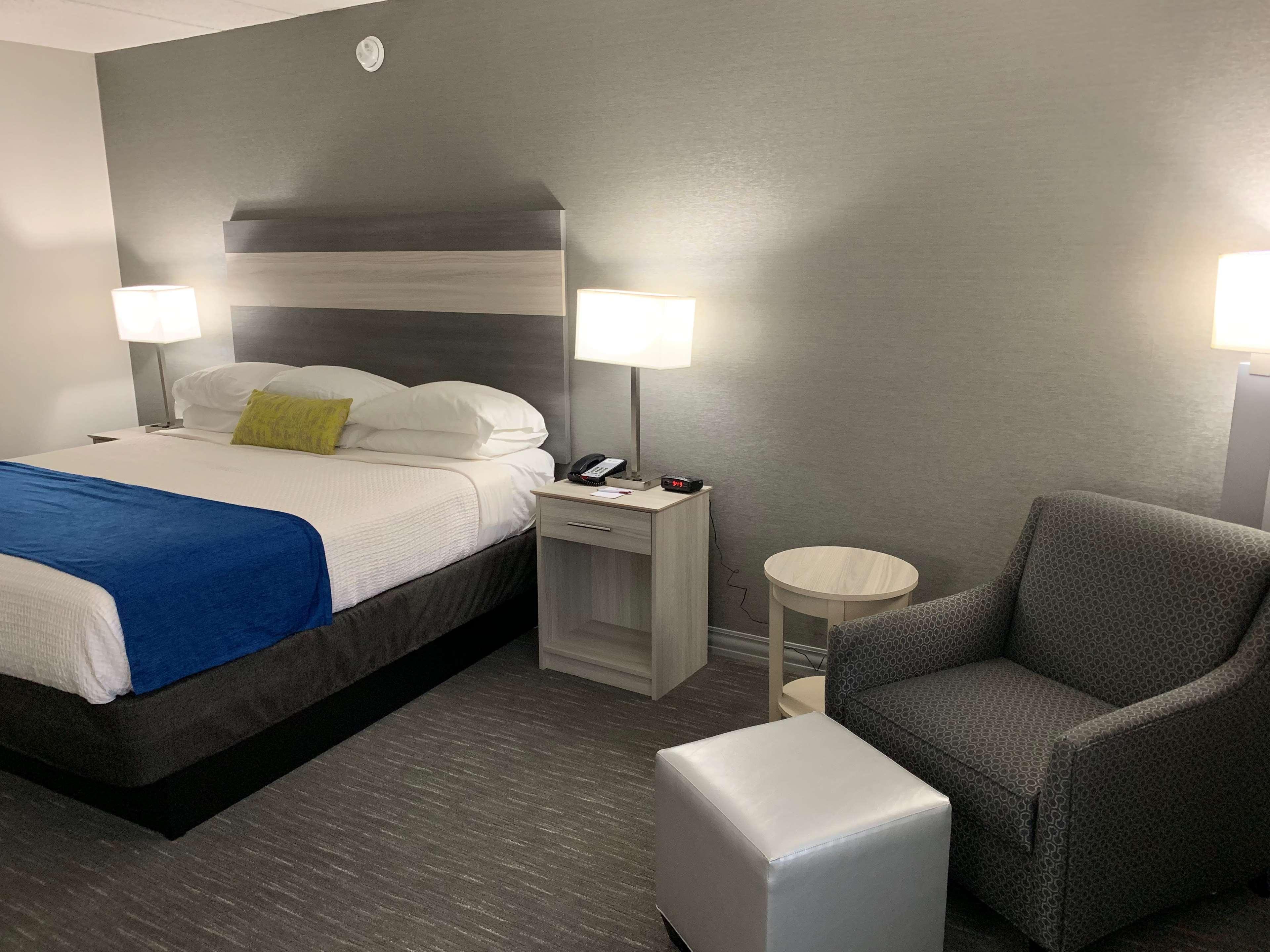Hotel Western Saskatchewan &