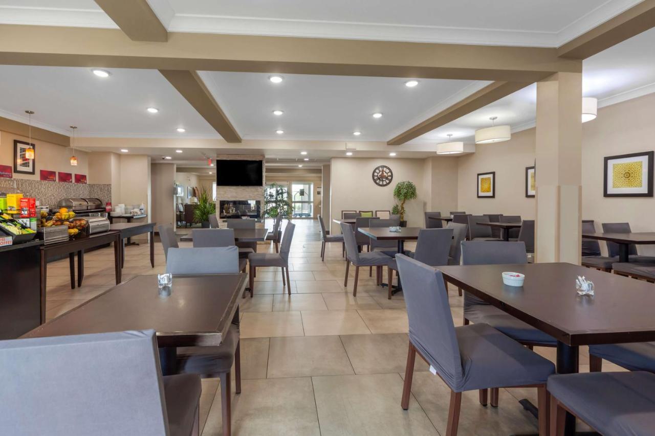 Western Saskatchewan & Hotel Fort Saskatchewan